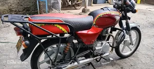 Bajaj Boxer 100 2025 Red