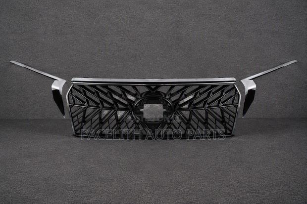 Front Grille Toyota Prado Land Cruiser 150 2018 - 2021 Chrome Silver