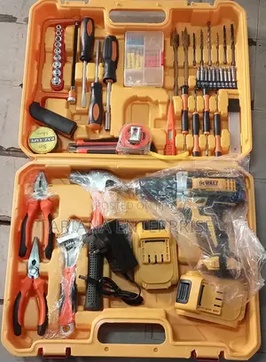 DEWALT 28V Cordless Electric Drill Tool Set WITH 2 Batteries