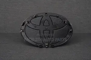 Grille Logo Toyota Land Cruiser FJ200 2016 Prado 150 2018