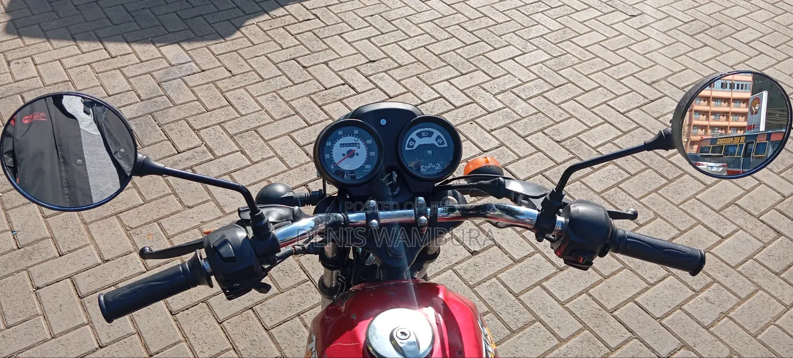 TVS HLX Plus ES 2020 Red
