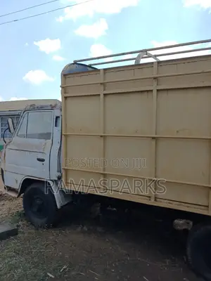 Mitsubishi Canter