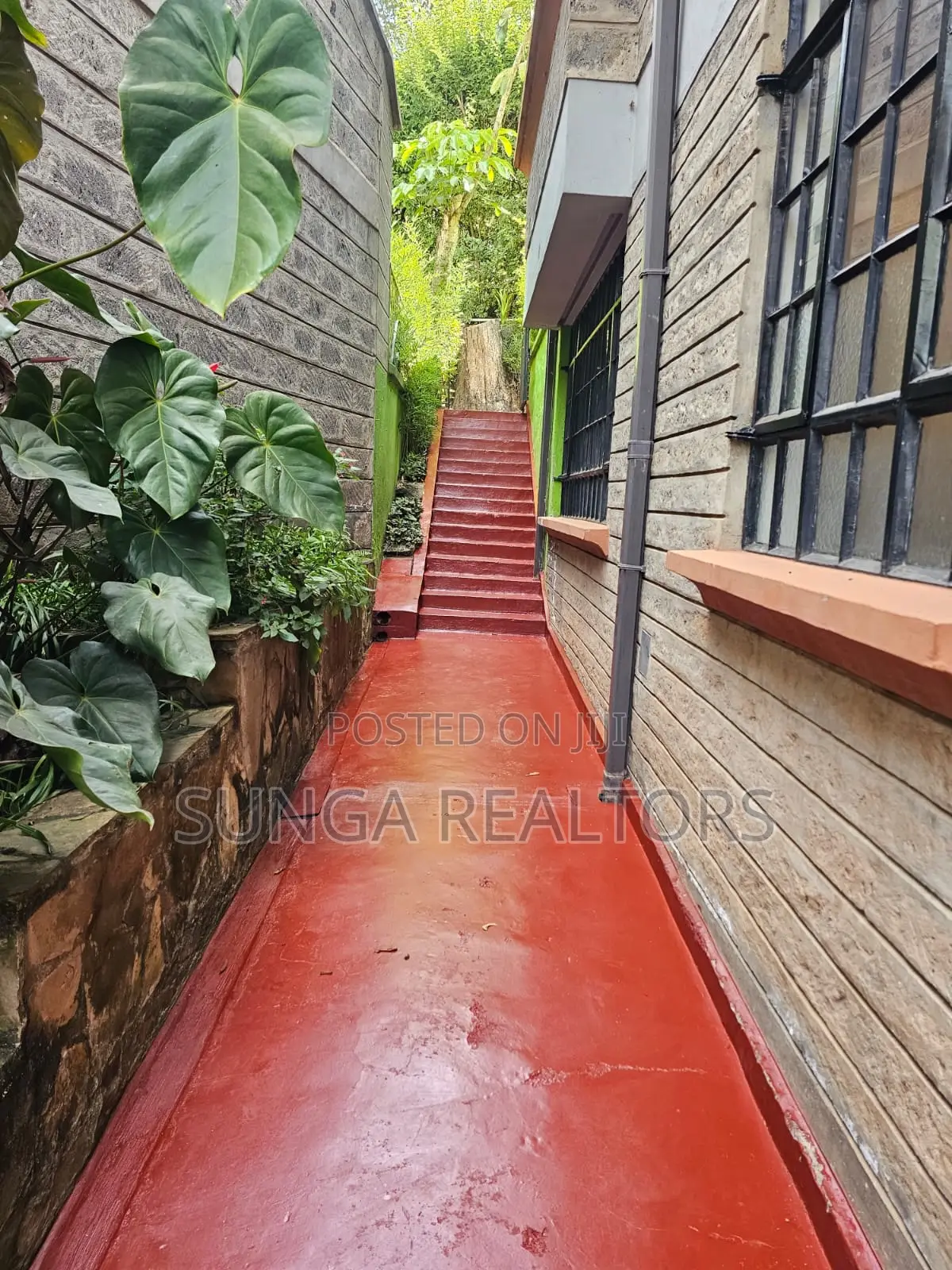 3bdrm Duplex in Miotoni, Karen C for rent