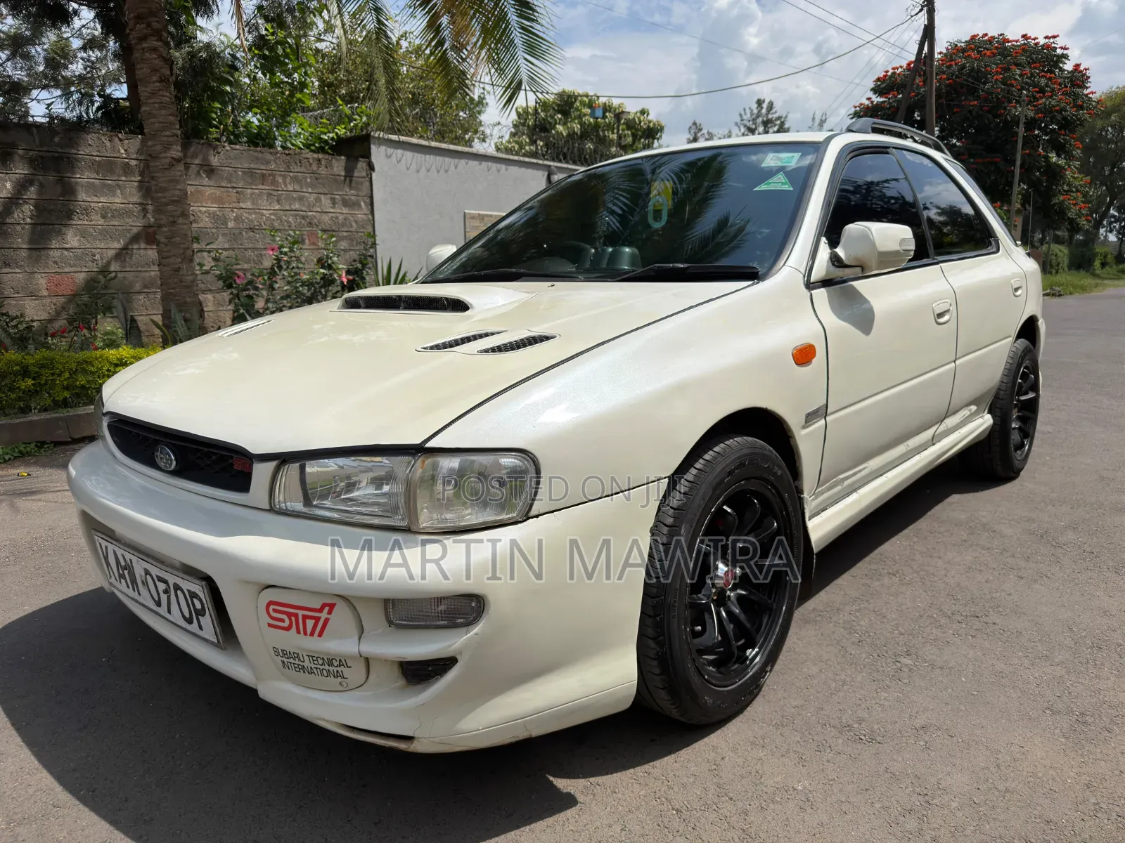 Subaru Impreza 2000 White