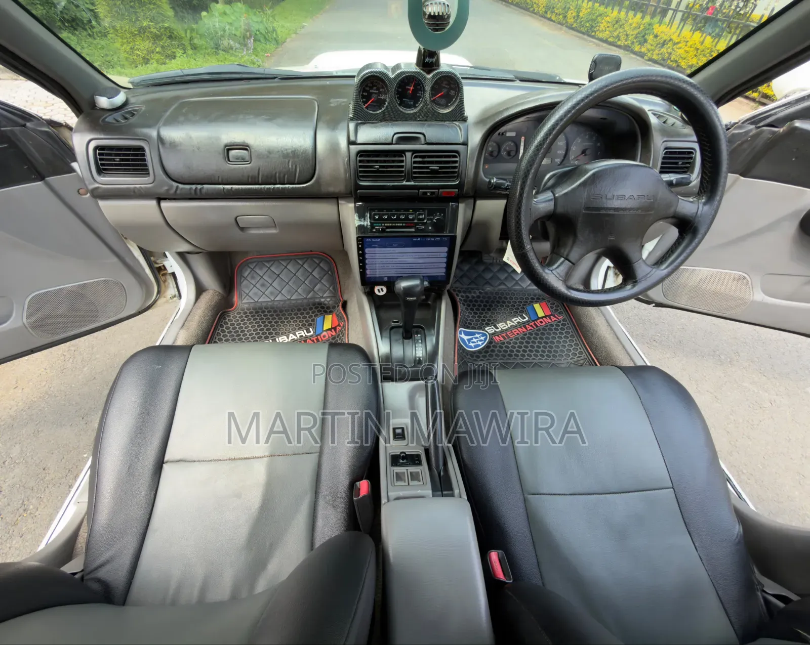 Subaru Impreza 2000 White