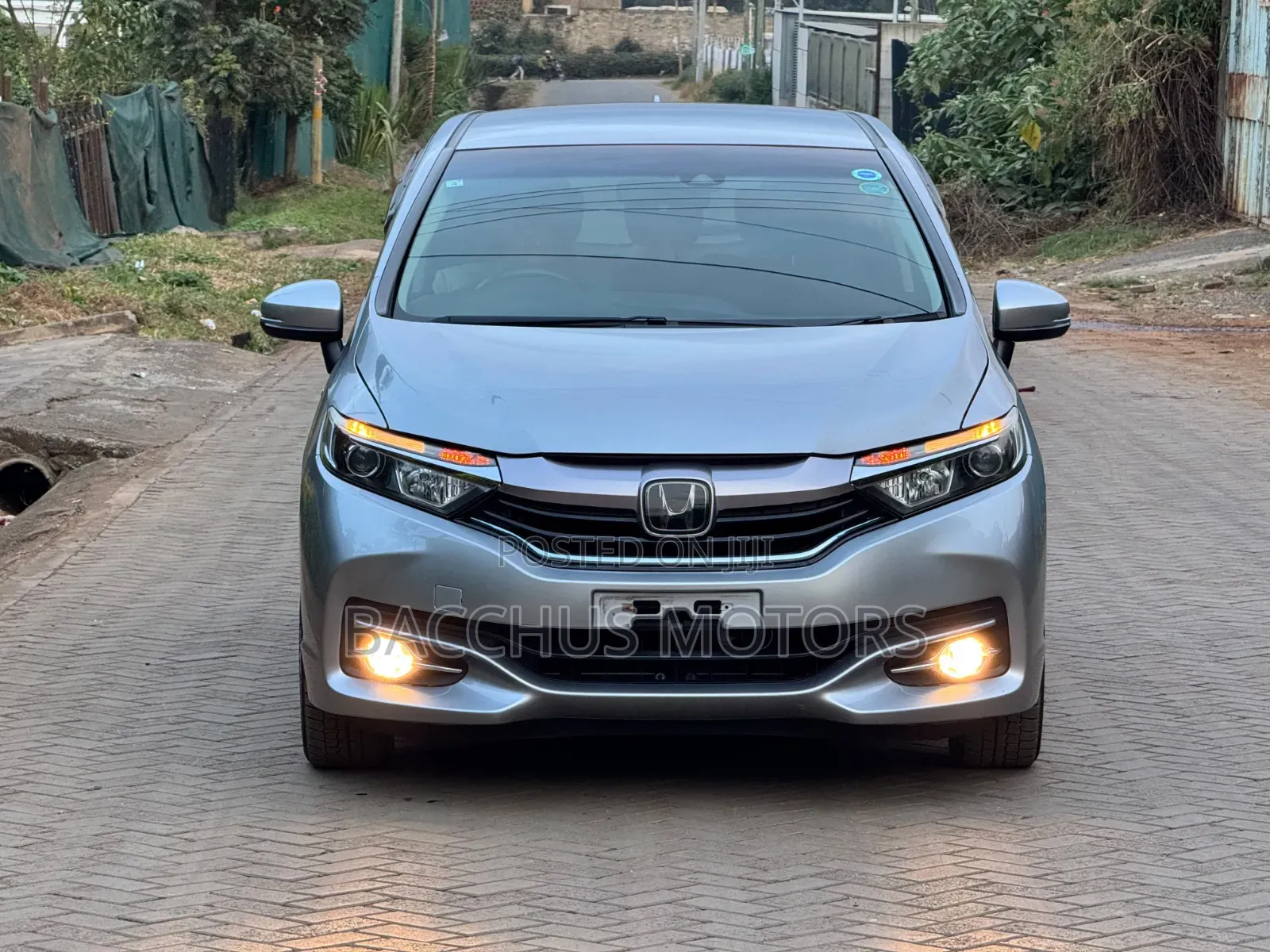 Honda Shuttle 2019 Silver