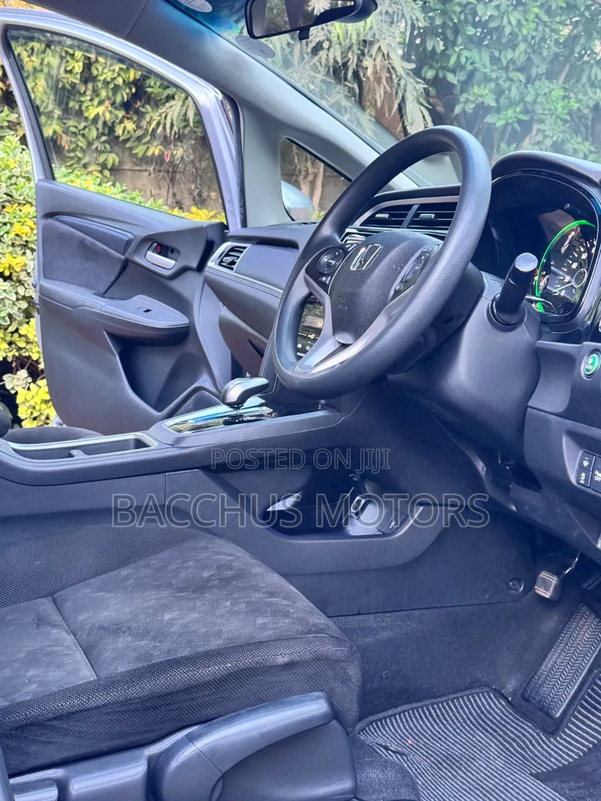 Honda Shuttle 2019 Silver
