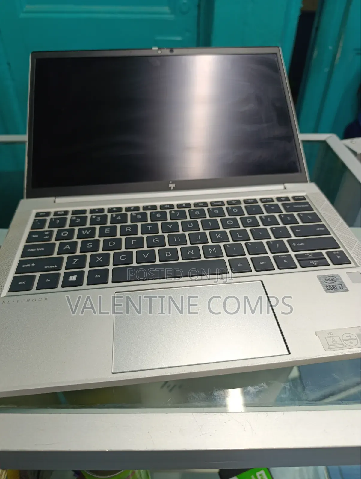 Laptop HP EliteBook 830 G8 16GB Intel Core i3 SSD 256GB