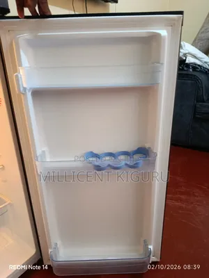 VON Double Door Top Freezer Fridge – Excellent Condition