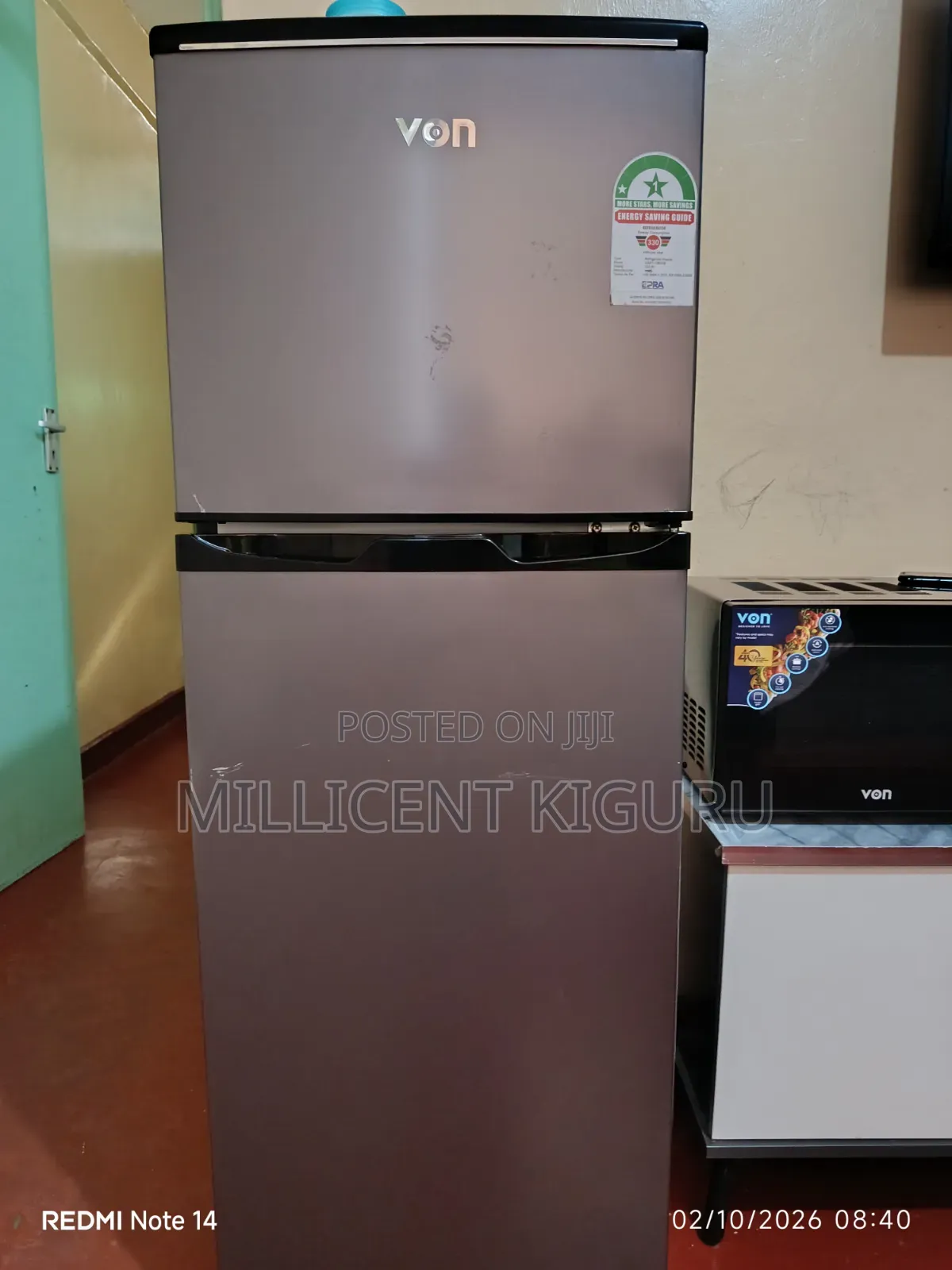 VON Double Door Top Freezer Fridge – Excellent Condition