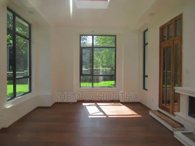 9bdrm Villa in Galleria, Karen C for sale
