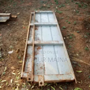Isuzu FVZ Carrier Side Doors