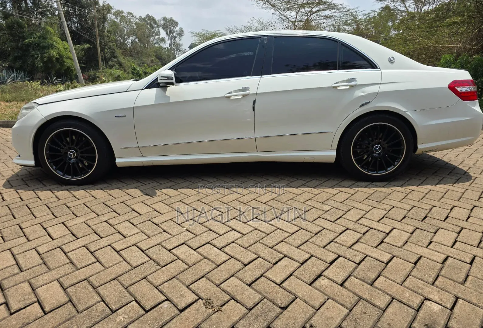 Mercedes-Benz E250 2012 White
