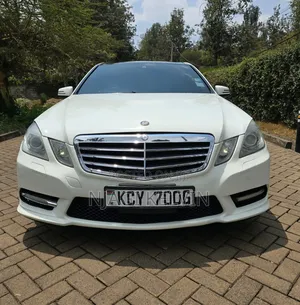 Mercedes-Benz E250 2012 White