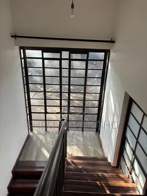 6bdrm Villa in Hardy for sale