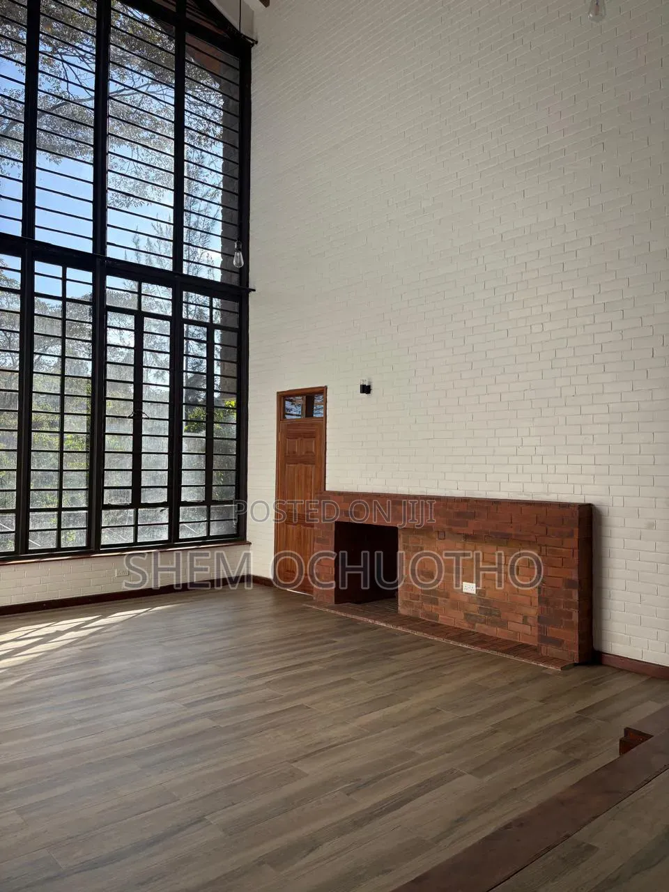 6bdrm Villa in Hardy for sale