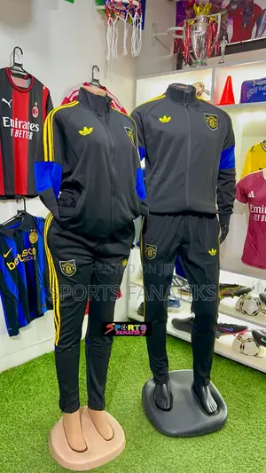 Unisex Manchester United Tracksuits