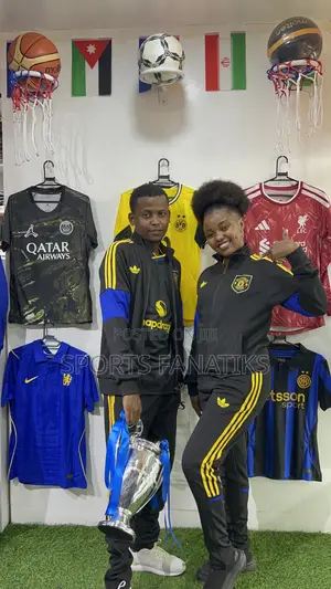 Unisex Manchester United Tracksuits