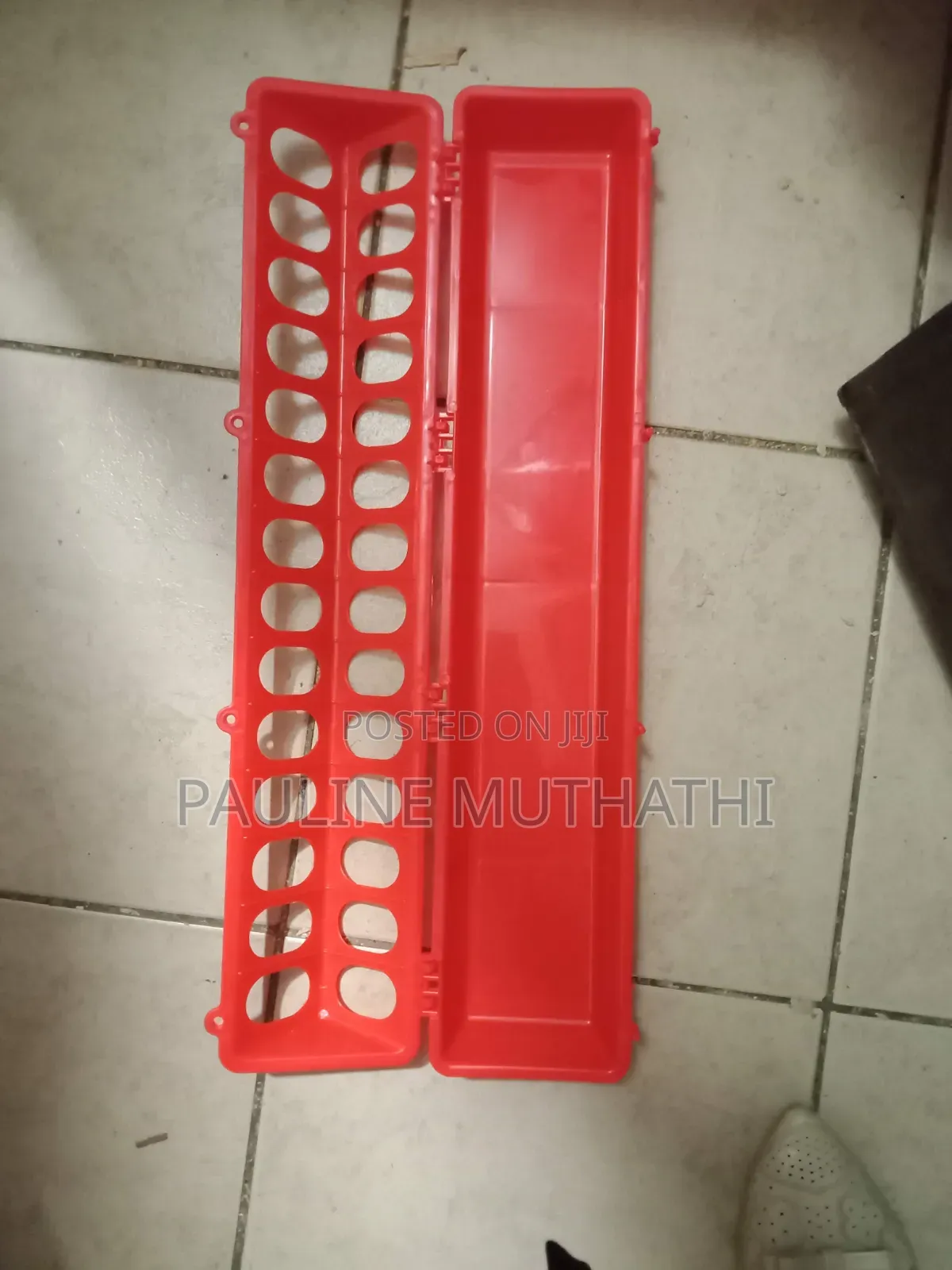Linear Chick Feeder
