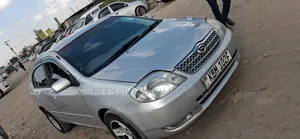 Toyota Corolla 2004 Silver