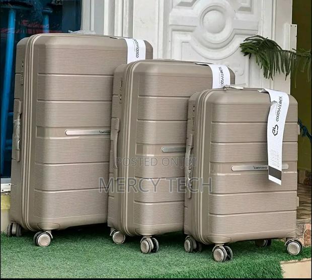 4-in-1 Luxurious Rubber Suitcase Set (Size 4)