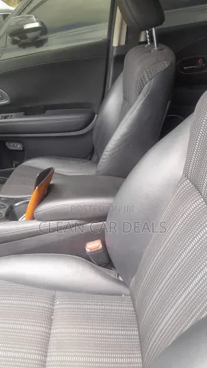 Honda Vezel 2017 White