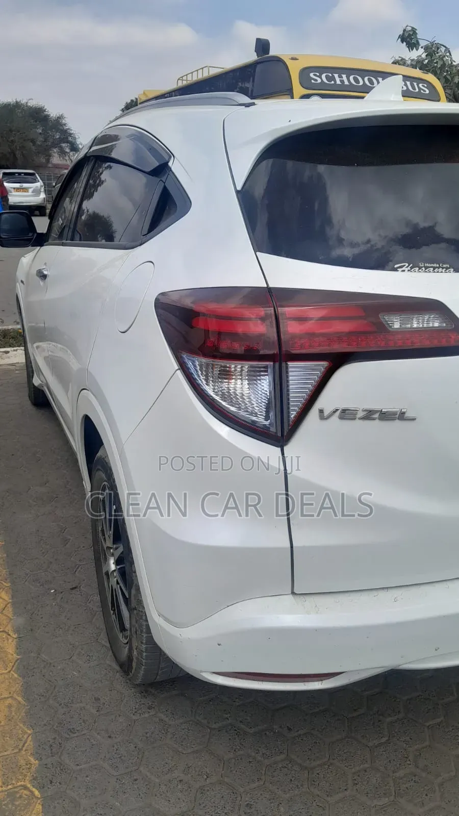 Honda Vezel 2017 White