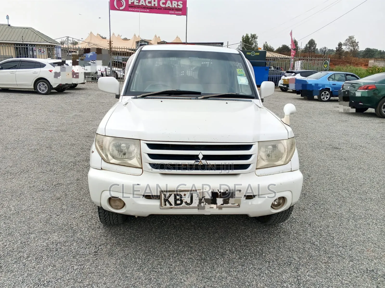 Mitsubishi Pajero IO 2003 White