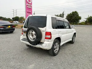 Mitsubishi Pajero IO 2003 White