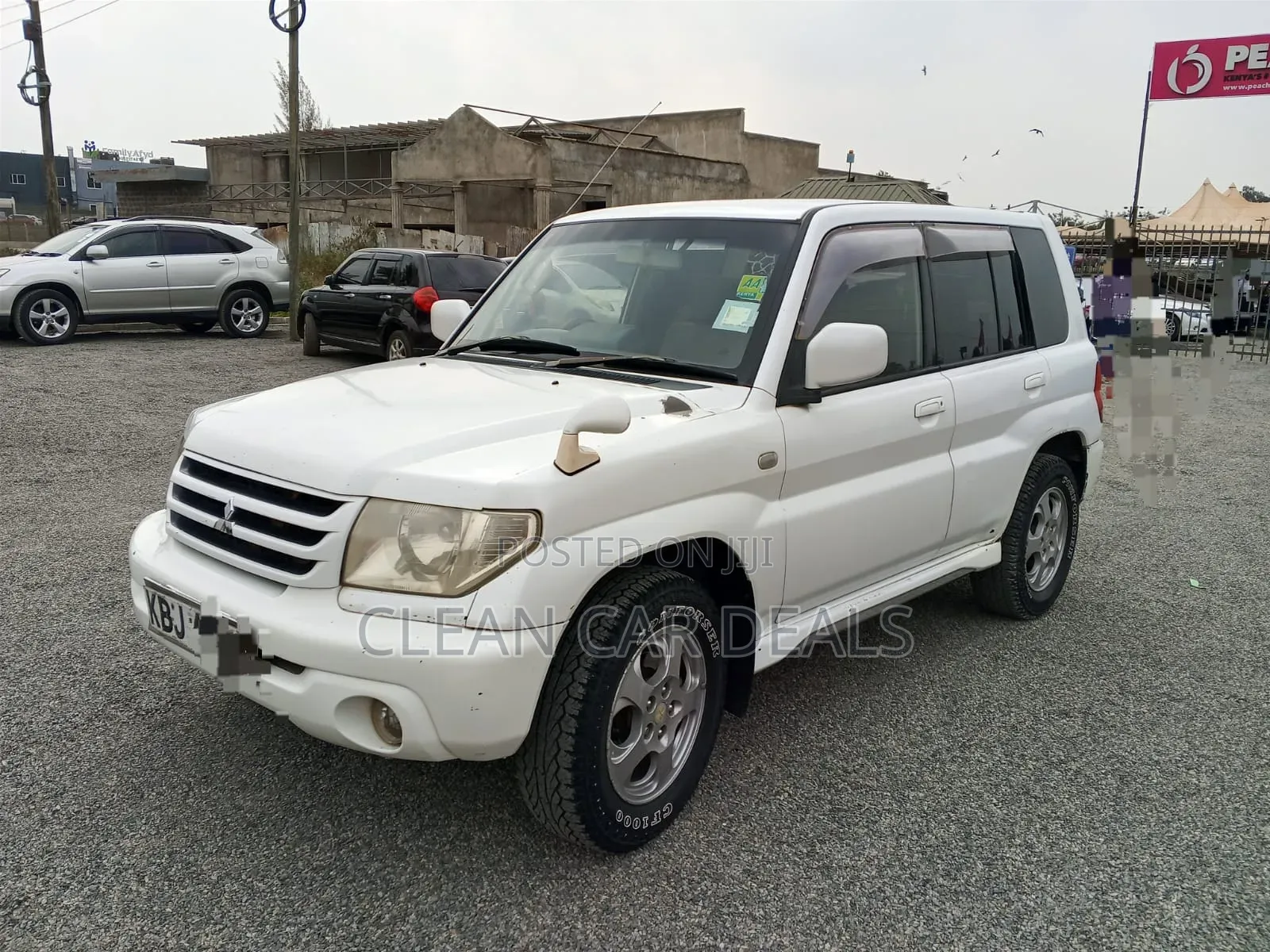 Mitsubishi Pajero IO 2003 White