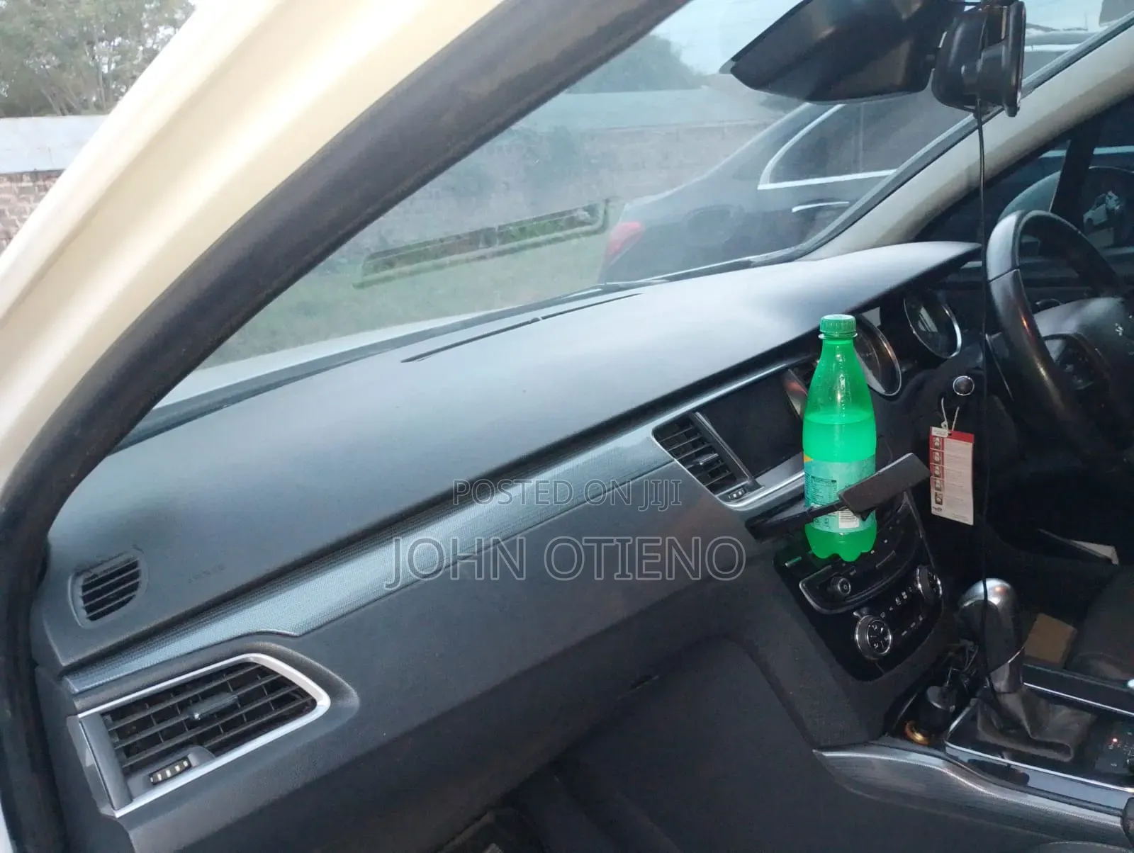 Peugeot 5008 2015 White