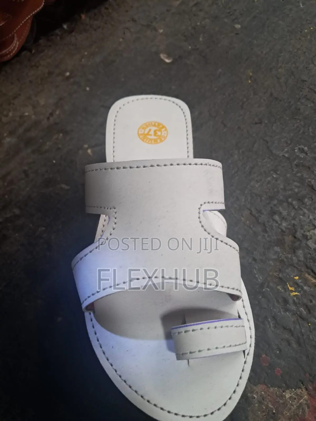Unisex Tan Genuine Leather H-Top Toe-Ring Sandals
