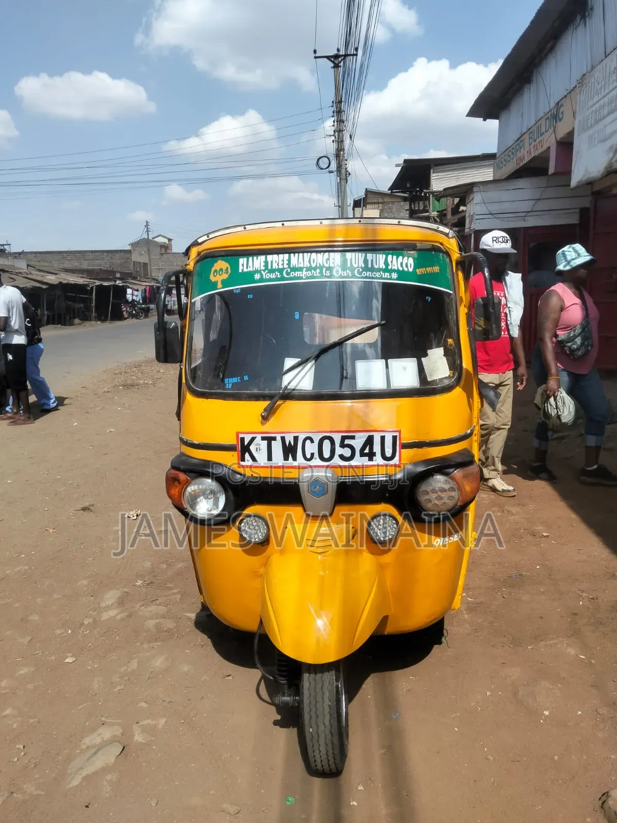 Piaggio Scooter 2021 Yellow