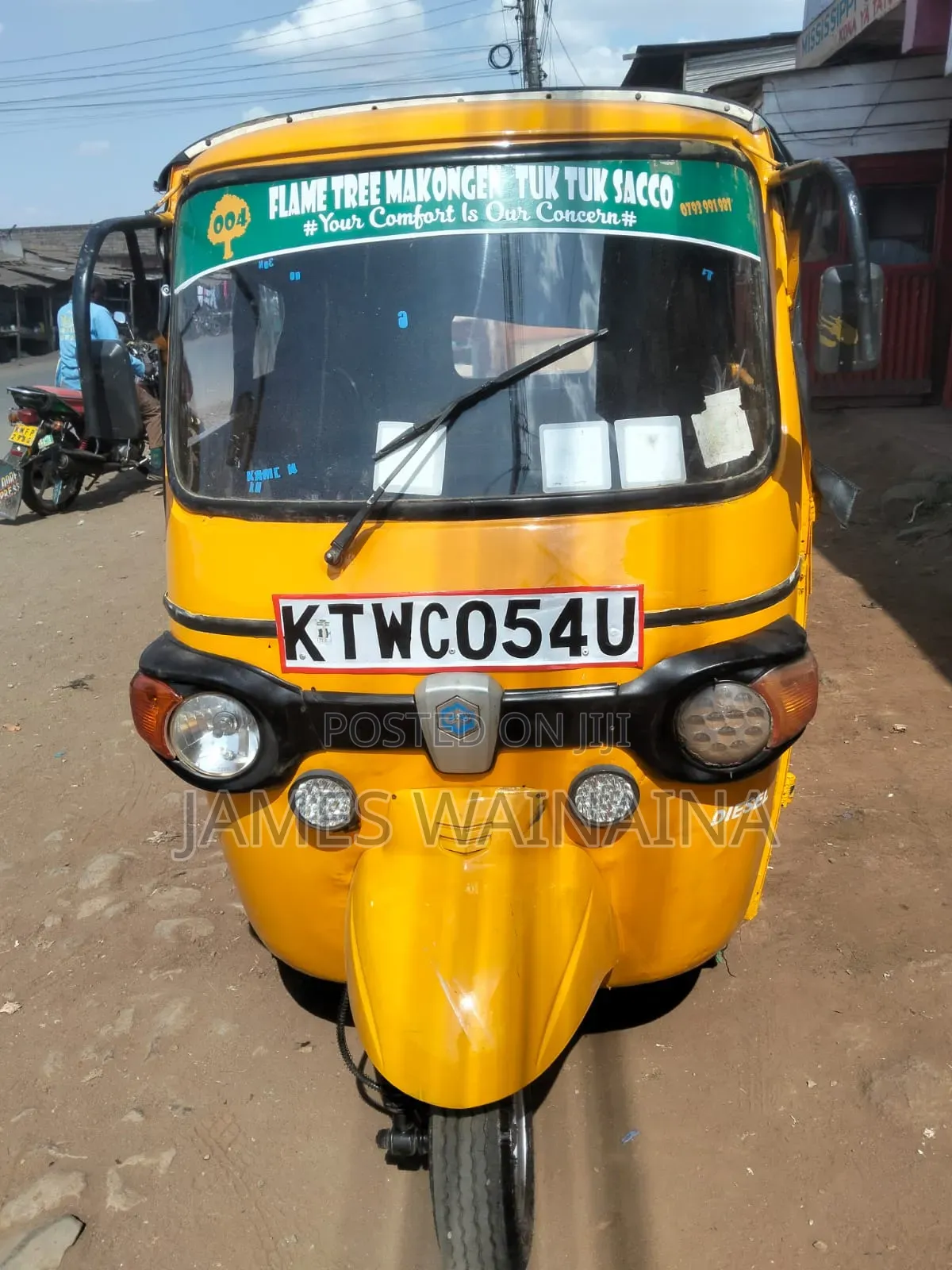 Piaggio Scooter 2021 Yellow