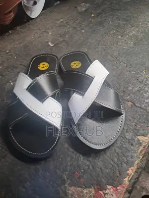 Ladies Genuine Leather Cross-Strap Flat Sandals – Multiple Colors