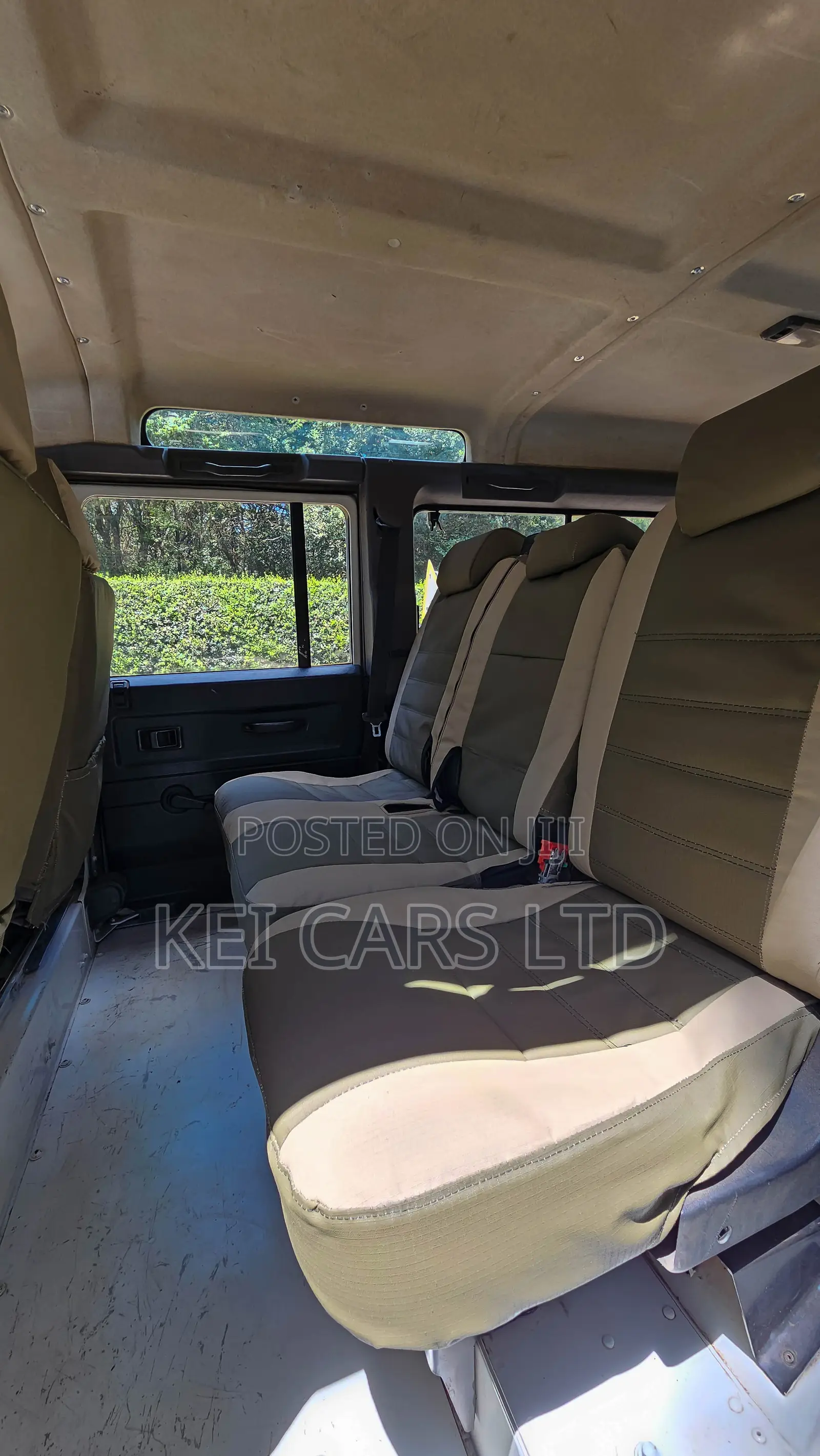Land Rover Defender Puma 110 2.4 TD 2009 White
