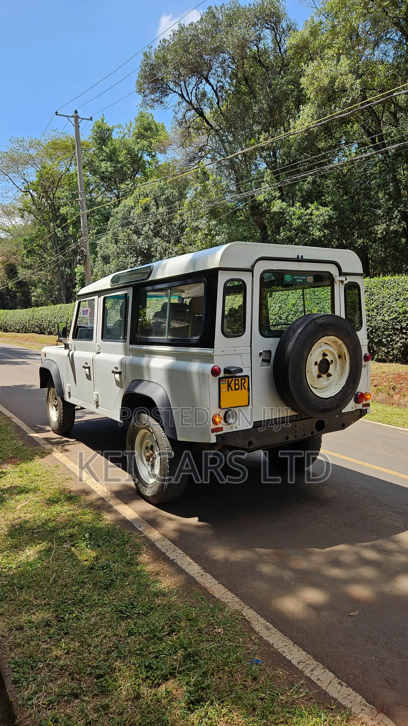 Land Rover Defender Puma 110 2.4 TD 2009 White