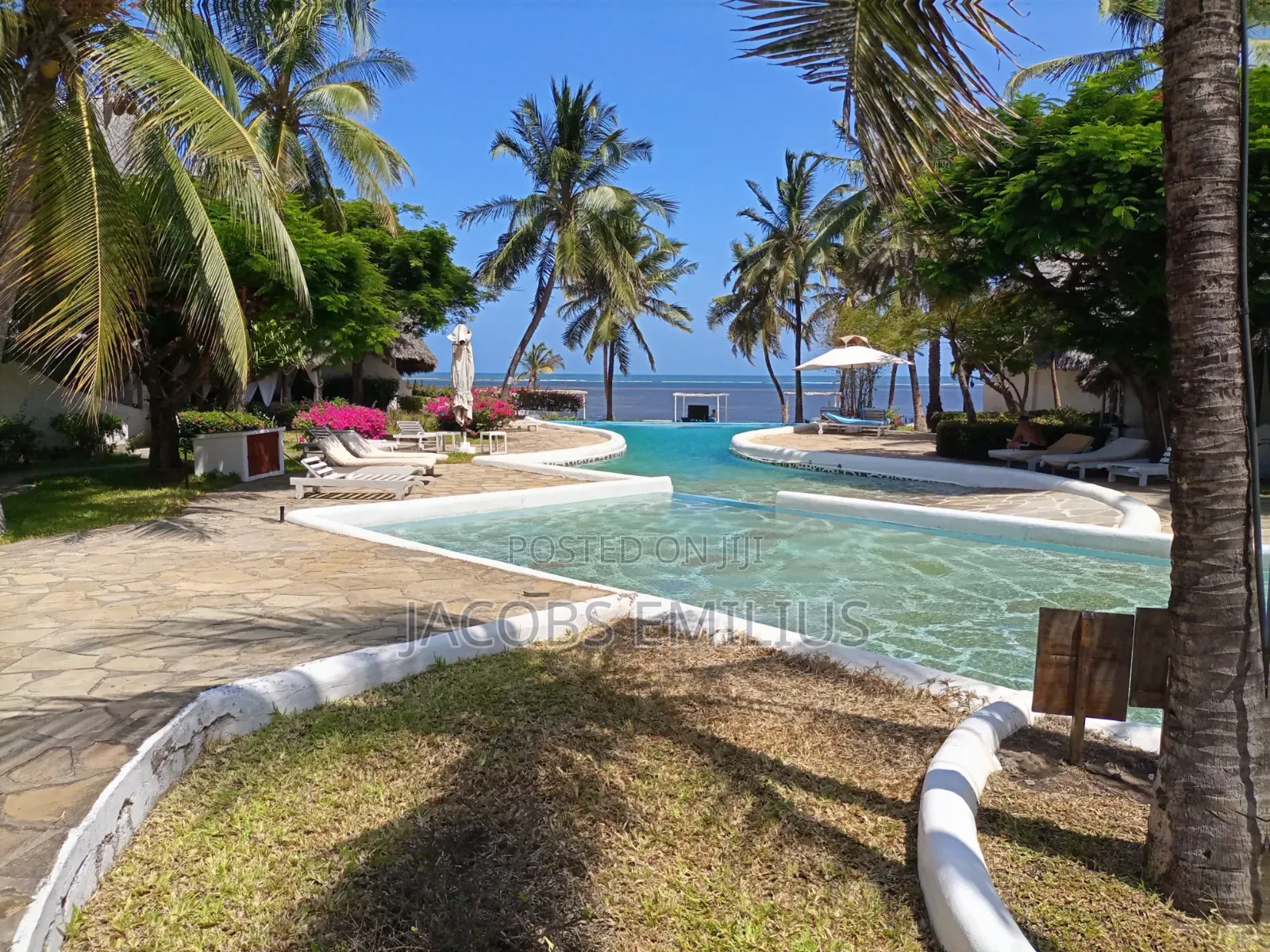 Beach Front Studios, Happy Site, Malindi