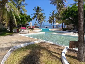 Beach Front Studios, Happy Site, Malindi