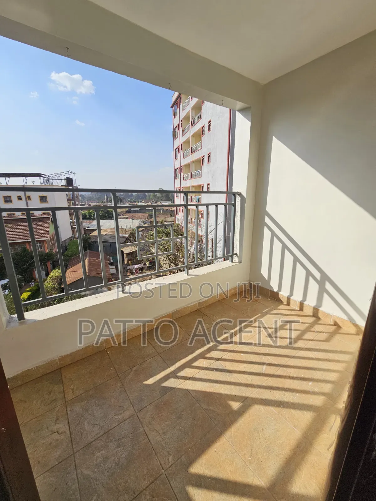 2bdrm Apartment in Wanyee Road,, Racecourse for rent