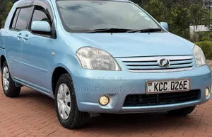 Toyota Raum 2008 Blue
