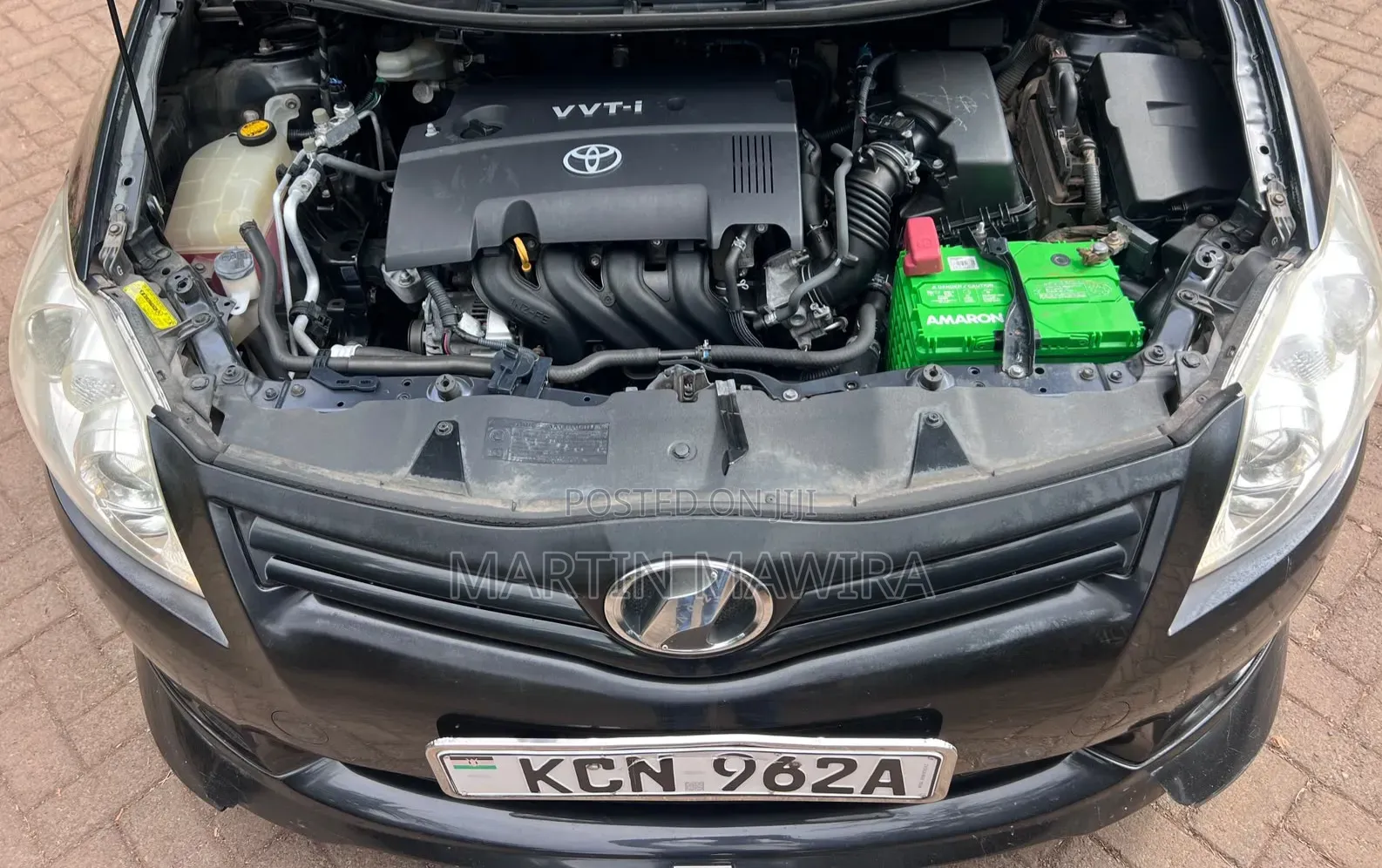 Toyota Auris 2011 Black
