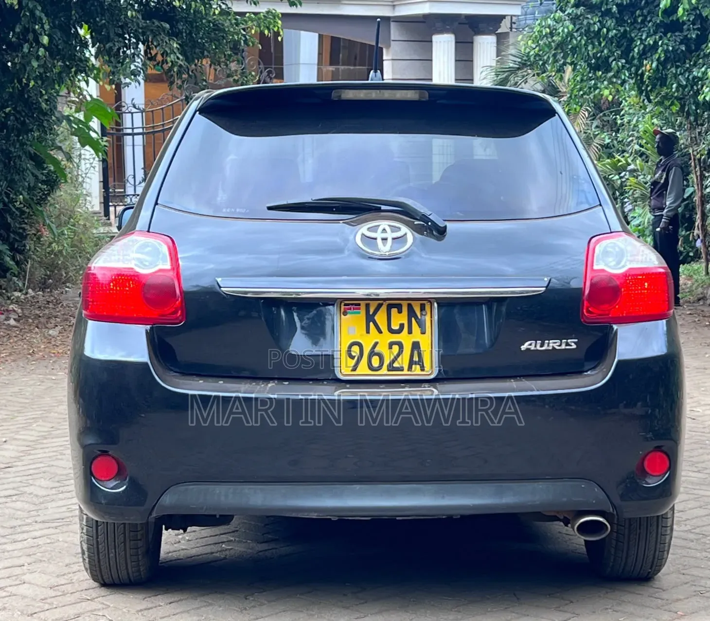Toyota Auris 2011 Black