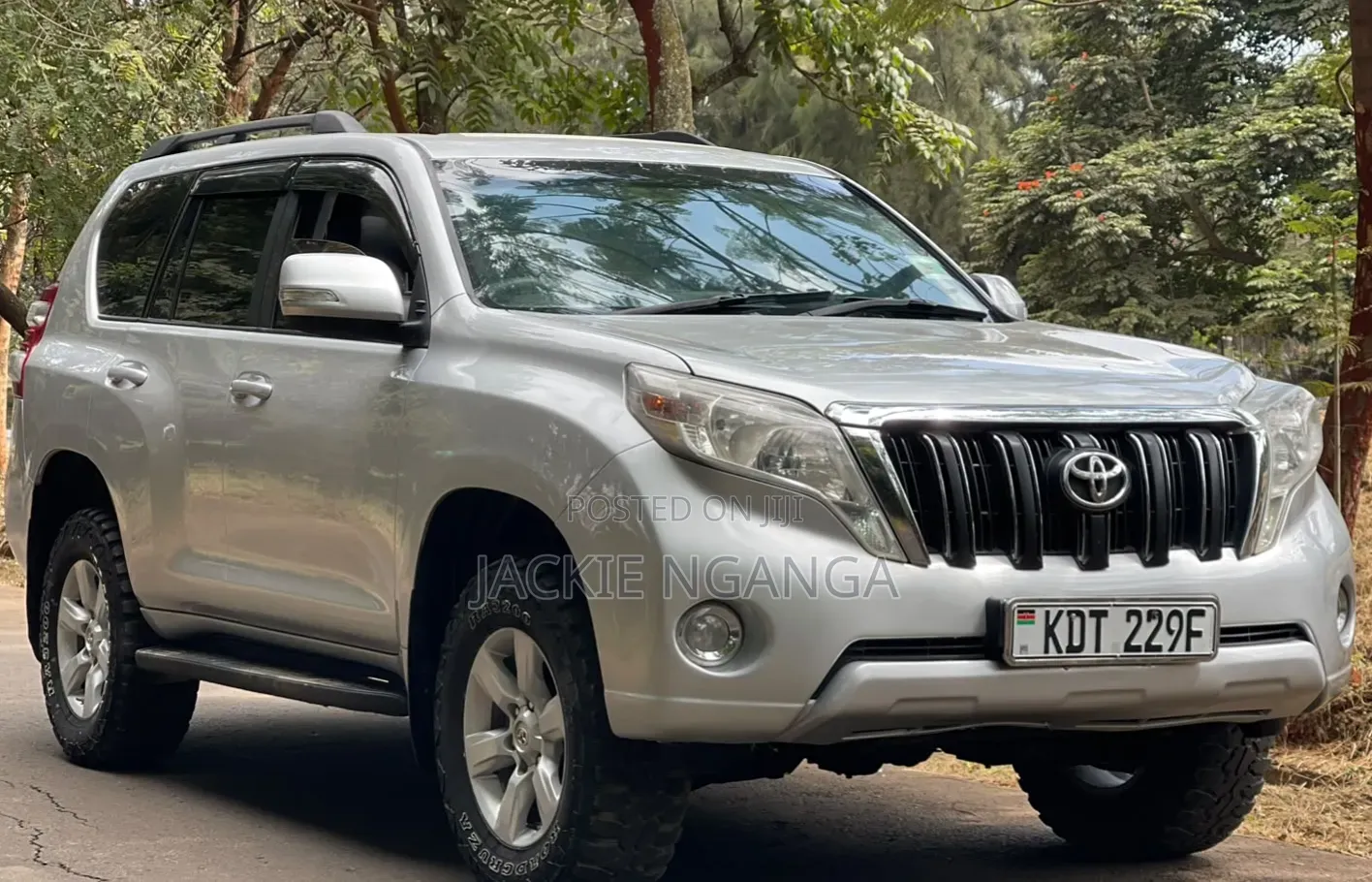 Toyota Land Cruiser Prado 2014 Silver