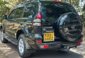 Toyota Land Cruiser Prado 2005 Black