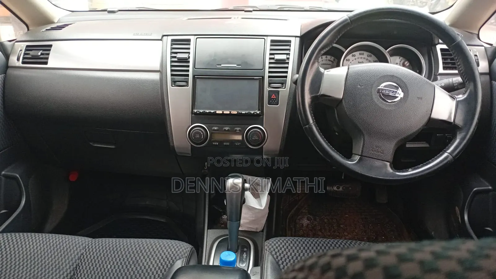 Nissan Tiida 1.5L 16V 2011 Silver