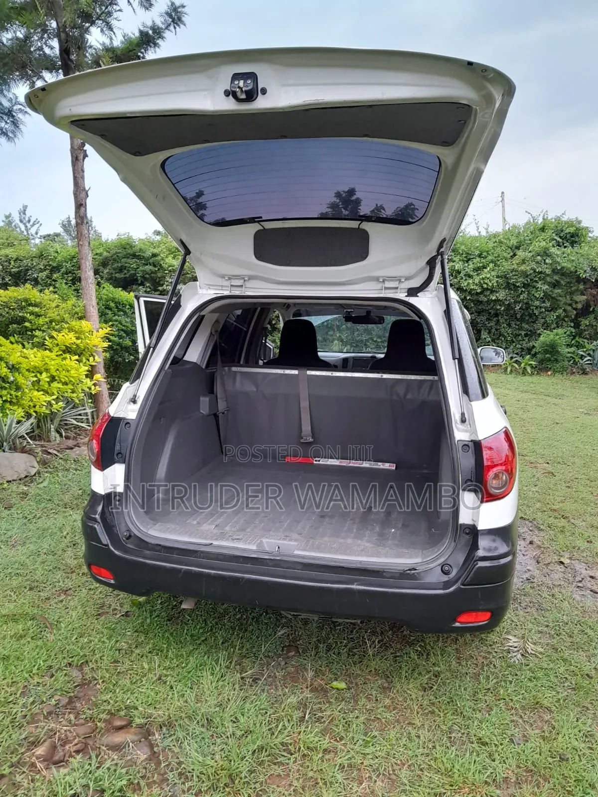 Nissan Advan 2016 White