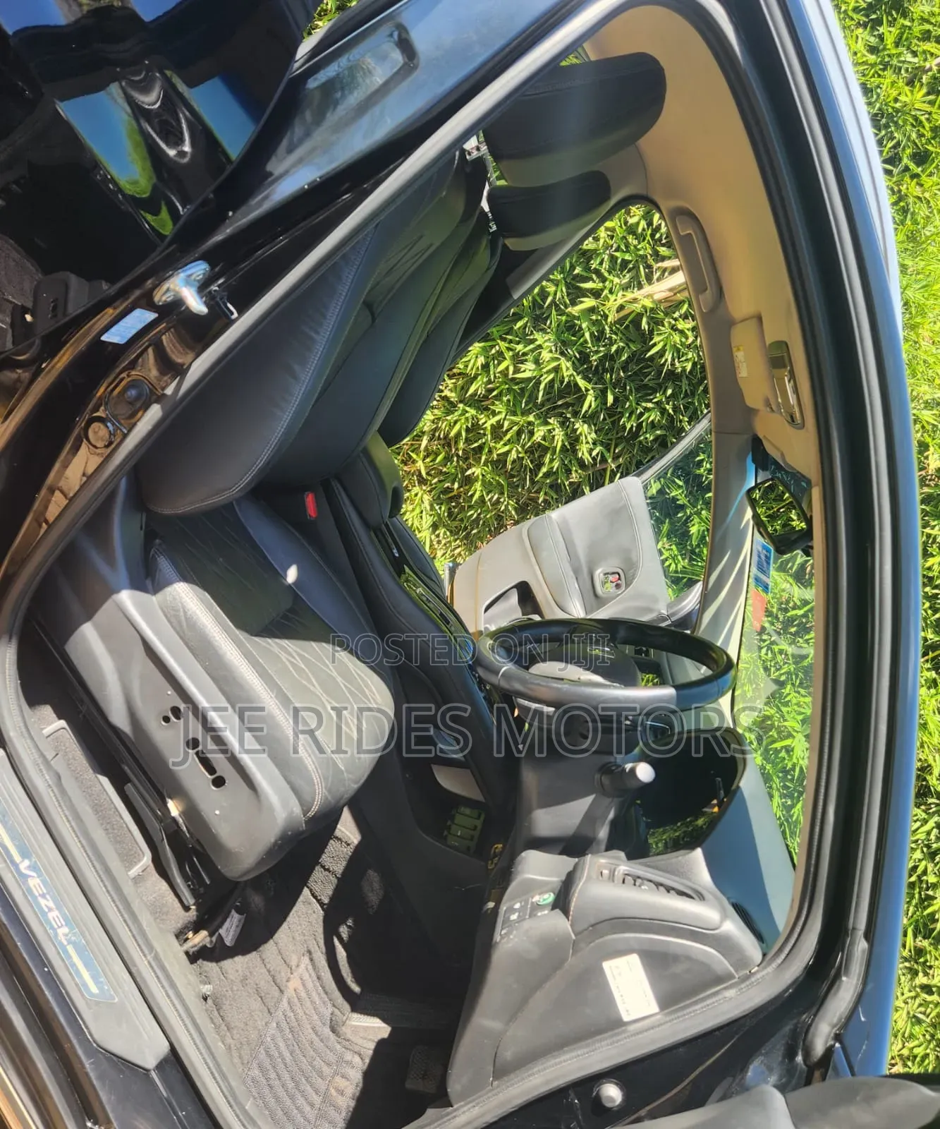 Honda Vezel 2018 Matt Black