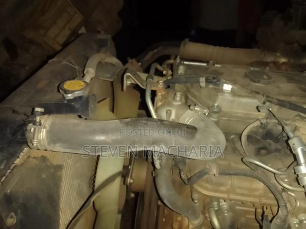 Isuzu NQR 4.8 Engine