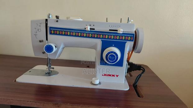 Jukky Sewing Machine